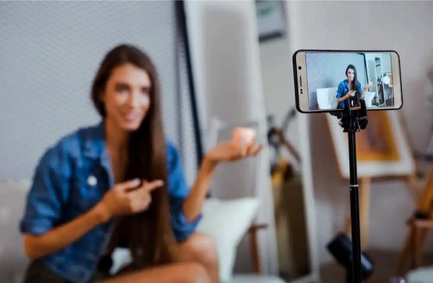 Live-Shopping: Wenn dein Onlineshop live geht - Live-Shopping im E-Commerce: Trends, Potenziale &amp; Chancen für Marken