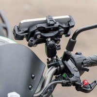Motorrad Handyhalterung mit Vibrationsdämpfer Lenkerbefestigung (22-28mm)